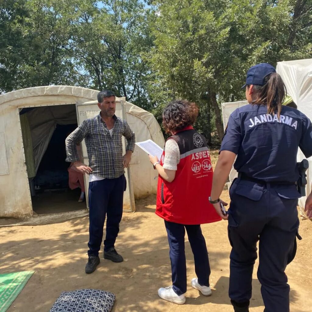 Mevsimlik tarım işçilerine ziyaret