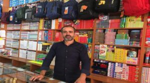 Okulların açılması yaklaştı kırtasiye alışverişleri başladı