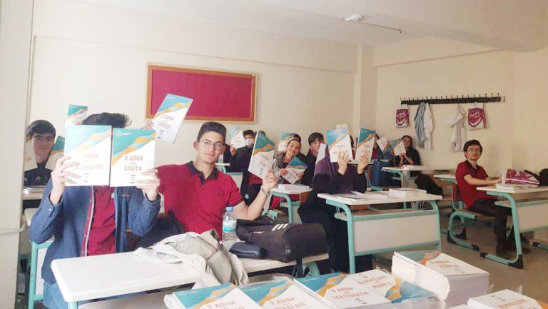 Veliler: “Ek kitap istemiyoruz”