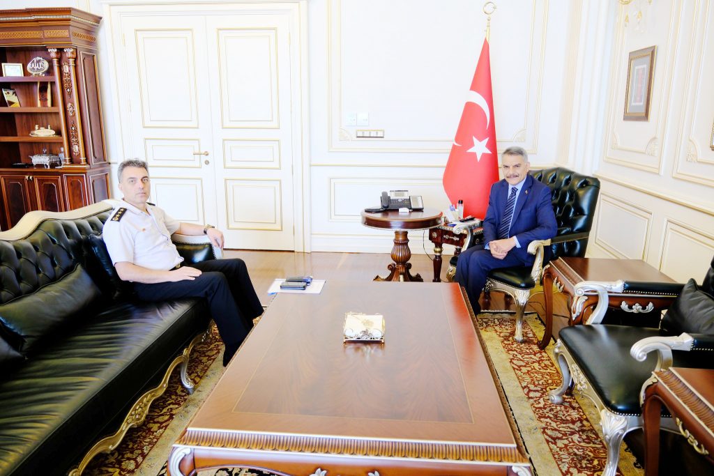 Albay Cezmi Yalınkılıç’tan Vali Özkan’a ziyaret
