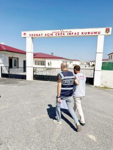 Aranan şahıs yakalandı