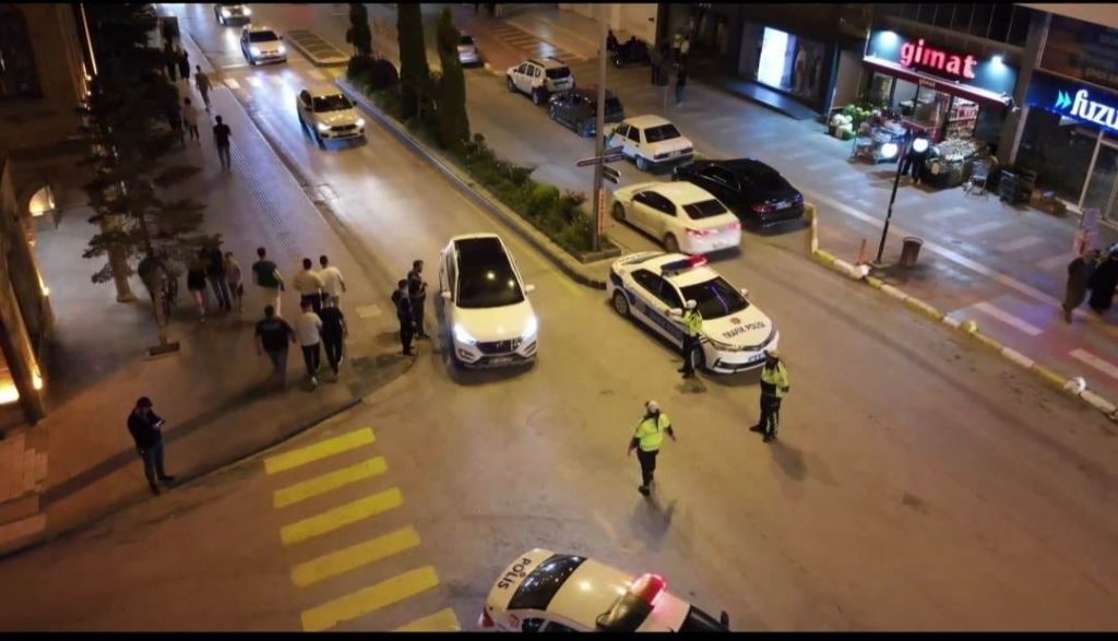 Bozok-Huzur Uygulaması’nda 7 aranan şahıs yakalandı