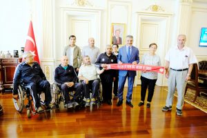 Vali Özkan, Sorgun Umut Spor Kulübü’nü makamında ağırladı