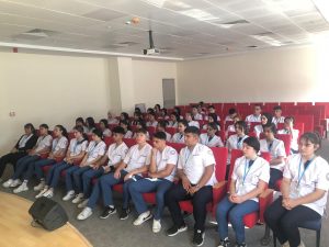 Stajyer öğrencilere oryantasyon eğitimi