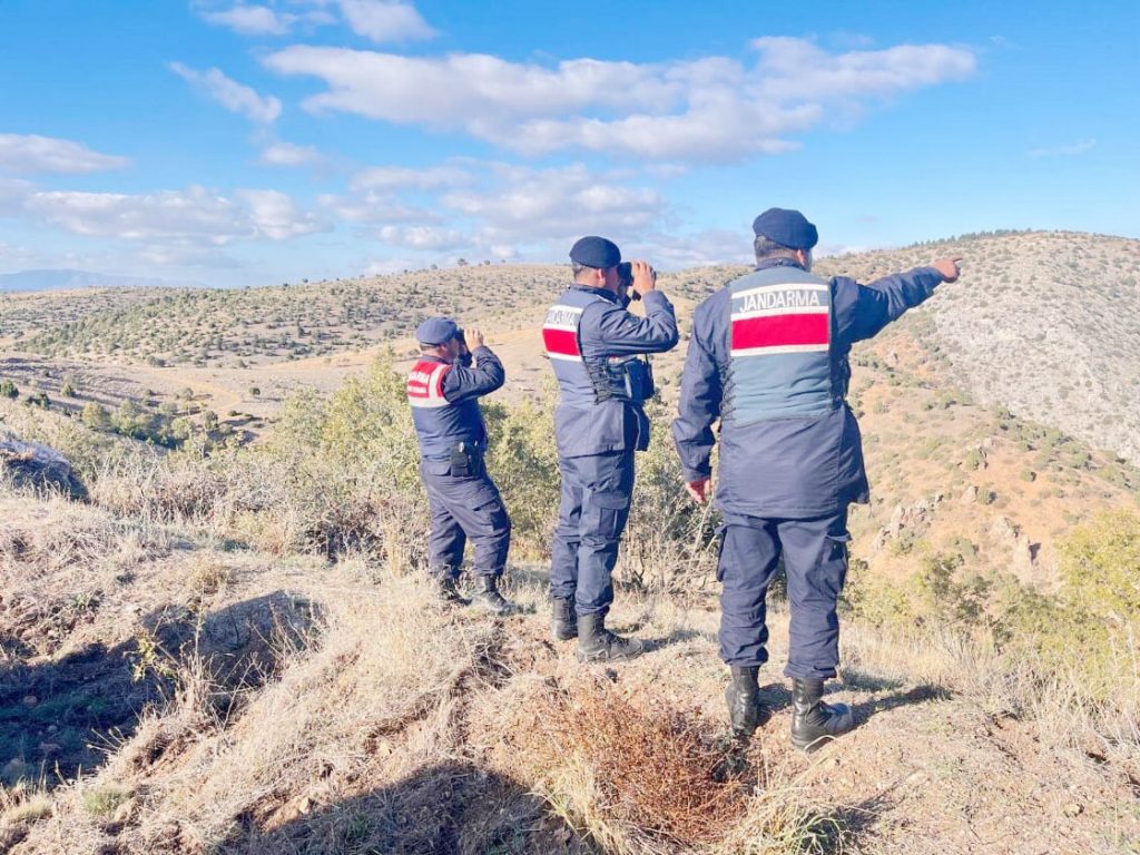 Jandarma’dan yaban hayvanlarının korunması için denetimler