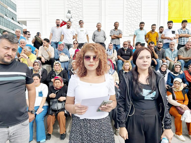 İşçiler, Cumhuriyet Meydanı’nda seslerini duyurmaya çalıştı