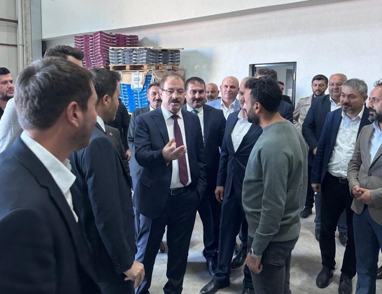 Akgül ve Şahan’dan Taş-Kim’e ziyaret