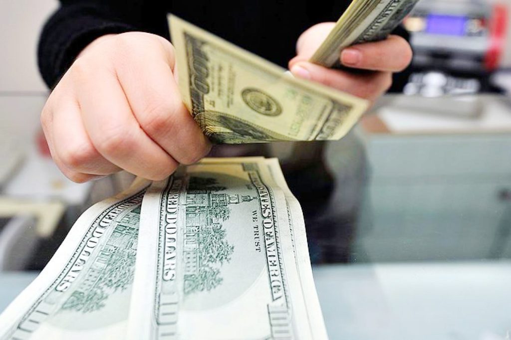 Sahte dolar söylemleri temkinli yaklaşıma sebep oldu