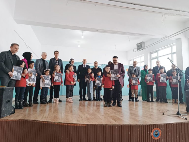 Minik öğrencilerin etkinliği büyük beğeni topladı