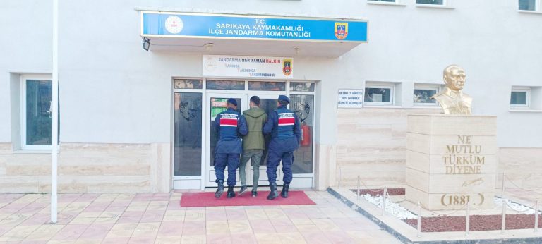 JASAT ekipleri 3 aranan şahsı yakaladı