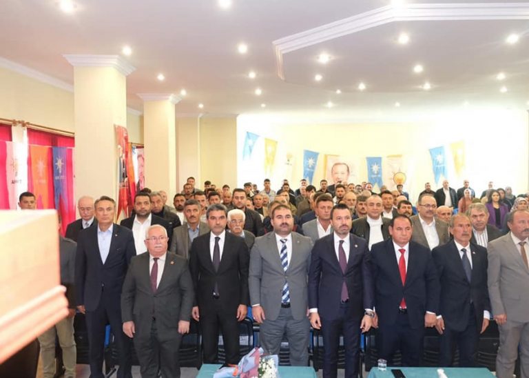 AK Parti 12 ilçede kongreleri tamamladı