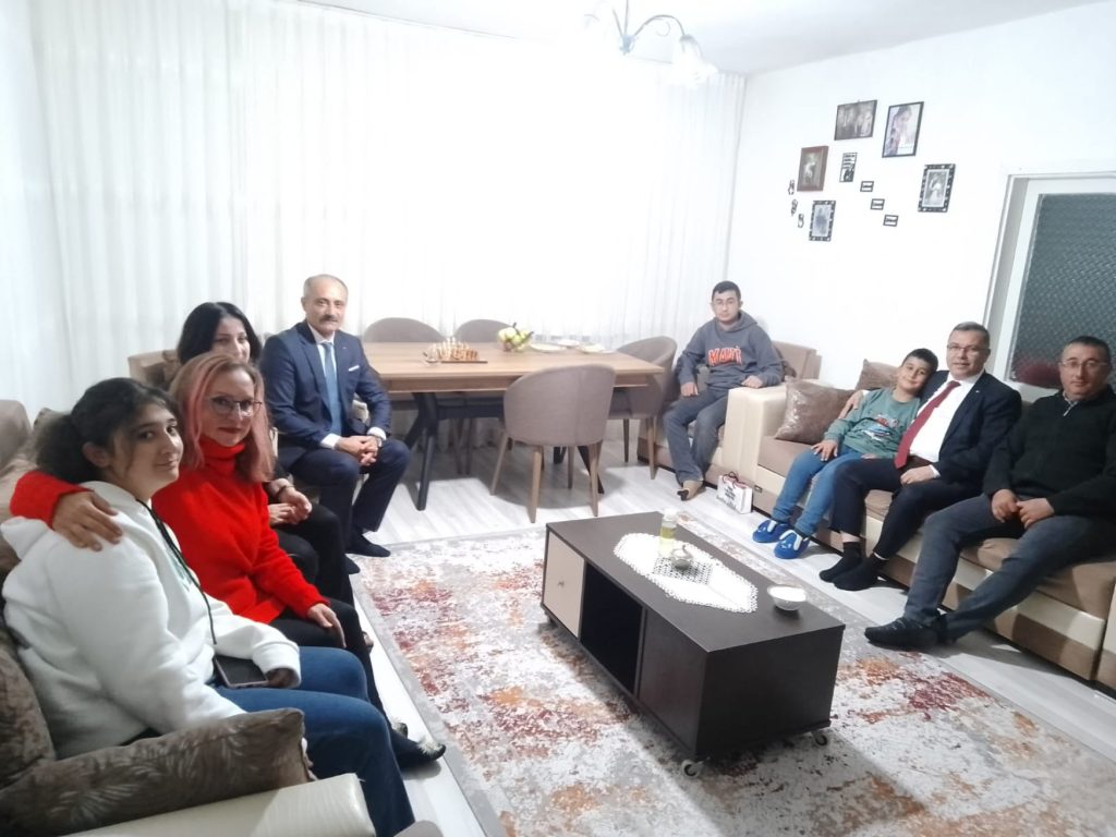 Altınkaynak: Öğrenci başarısında ailelerin desteği çok önemli