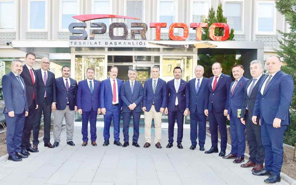 Cumhur ittifakı vekilleri: Hiçbir hizmet yarım kalmayacak