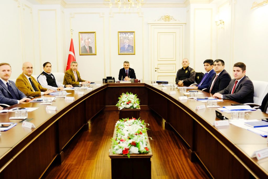 Vali Özkan Başkanlığında güvenlik ve asayiş toplantısı yapıldı