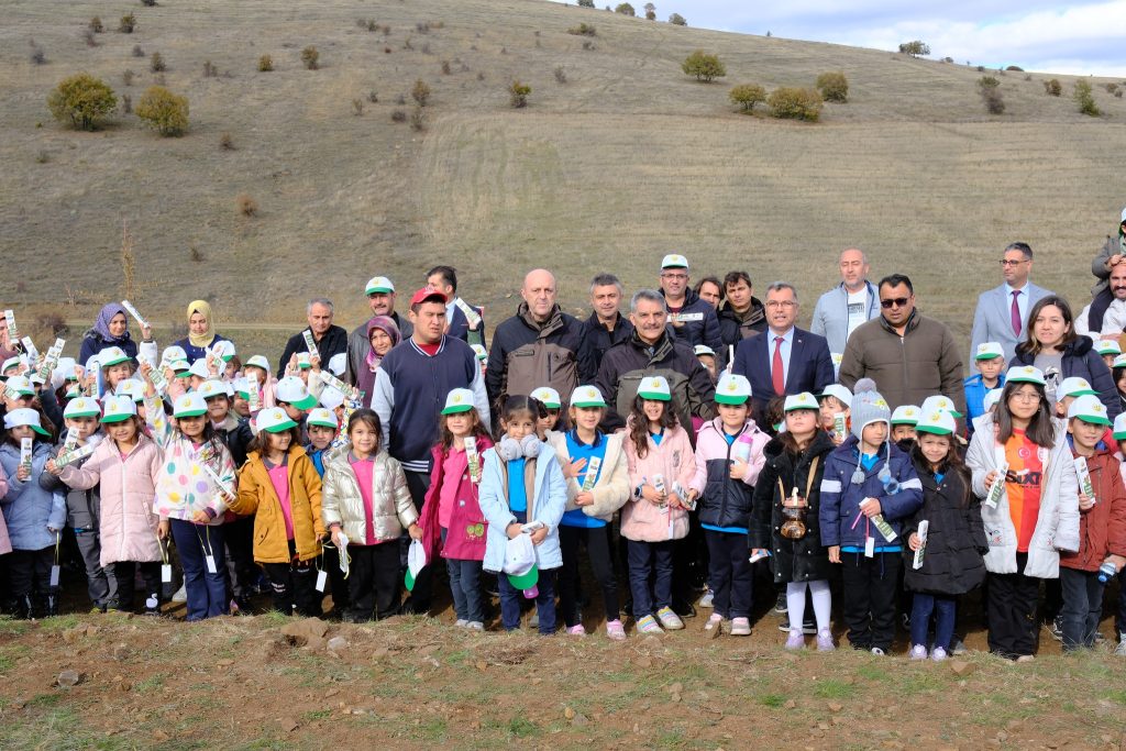  “Çocuklar Fidanıyla Büyüsün” Projesi hayata geçti