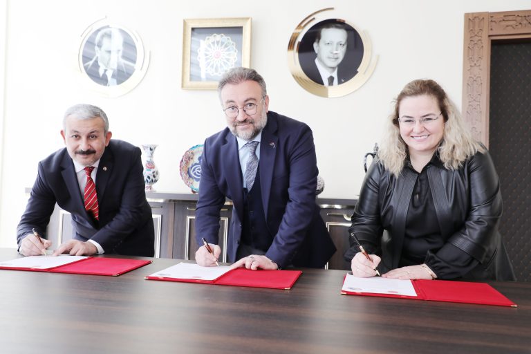 Kadınlar, projeleri ile tarım ve sanayide daha başarılı olacak