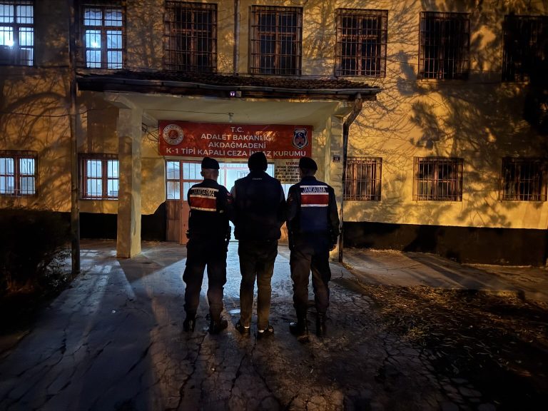 Yozgat’ta firari şahıslar jandarma ekiplerince yakalandı