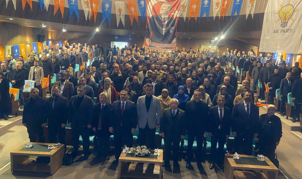 AK Parti Yozgat’ta güç gösterisiyle yeni döneme hazırlanıyor