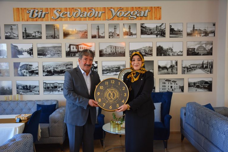 Başkan Erkekli, üyeleriyle bir araya geldi