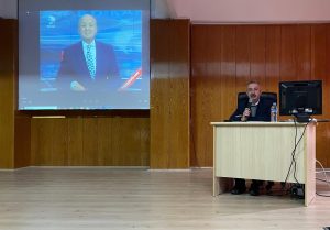 Ömer Ertuğrul tecrübelerini öğrencilerle paylaştı