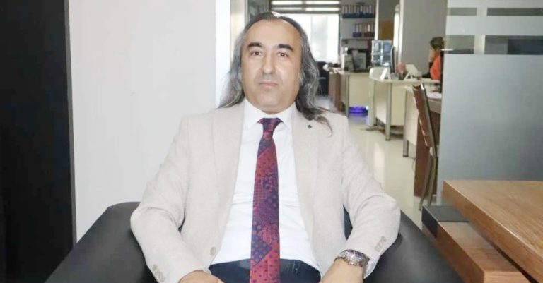 Aydoğmuş: Gazetecilik aynı zamanda bir kamu görevidir