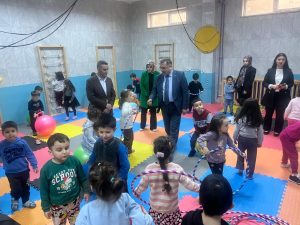 Anaokulunda sanat atölyesi ve spor odası açılışı