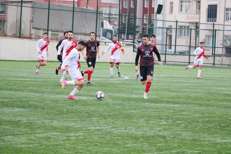 Çelik Isı Yozgat Esnaf Spor, namağlup şampiyon oldu