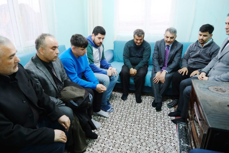 Vali Özkan’dan taziye ziyaretleri