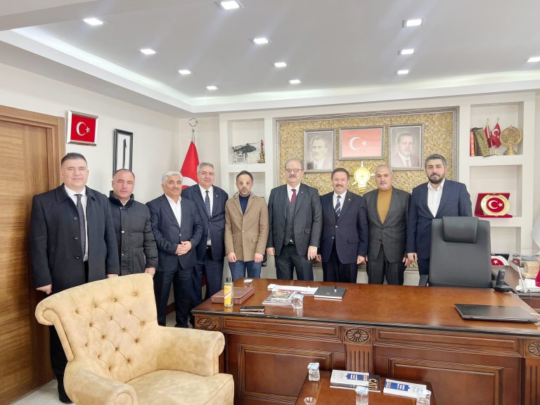 Bakan Yardımcısı Çam’dan, AK Parti teşkilatına ziyaret