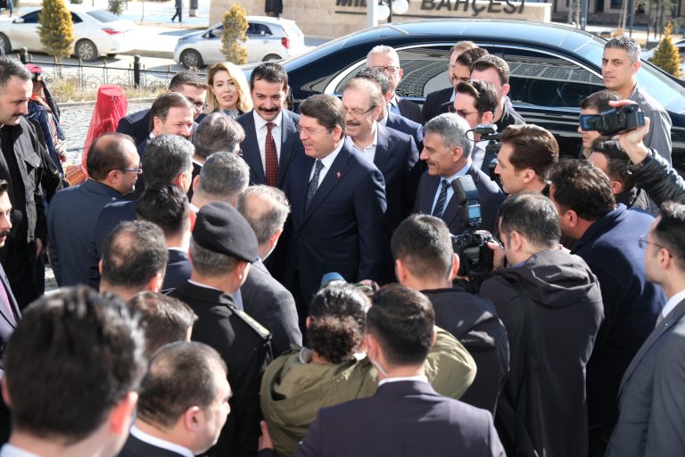 Adalet Bakanı Yılmaz Tunç Yozgat’a geldi