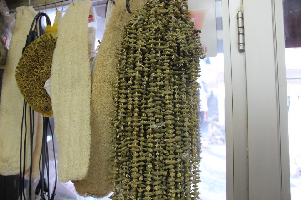 Yozgat’ta çiçek bamya fiyatı gram altınla yarışıyor