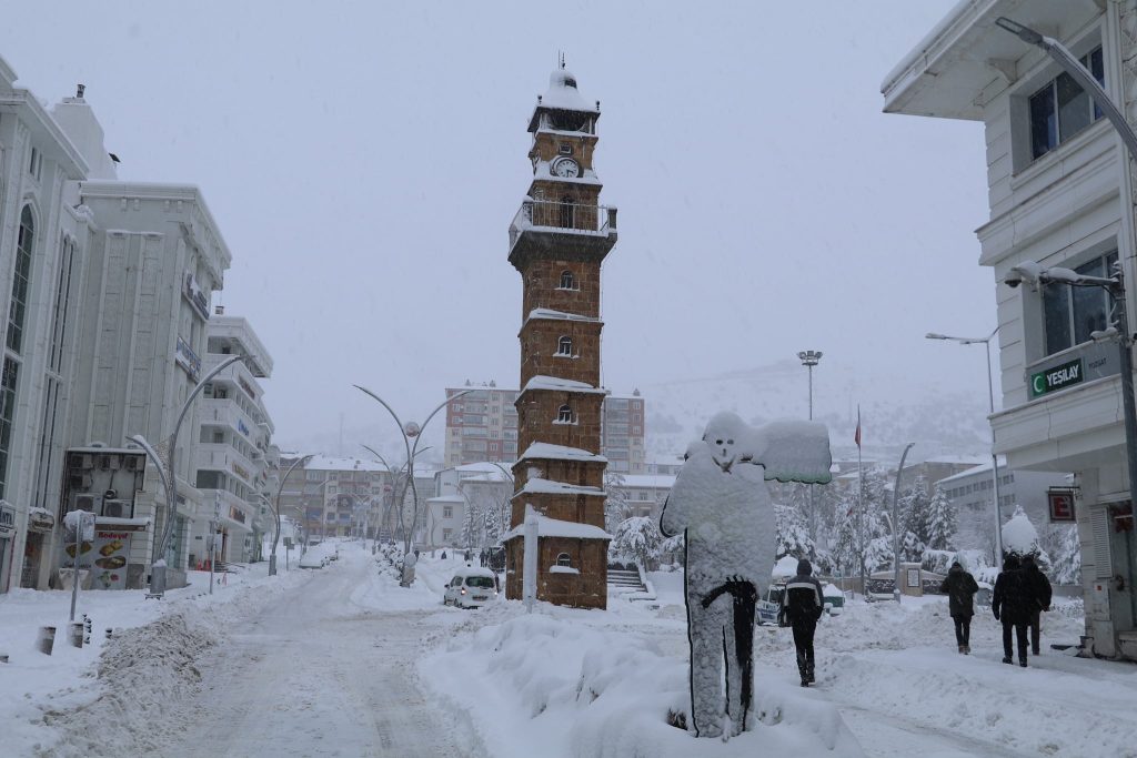 Meteoroloji’den kuvvetli yağış ve kar uyarısı