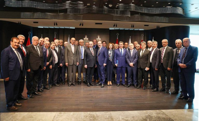 Akgül’den esnafa destek vurgusu