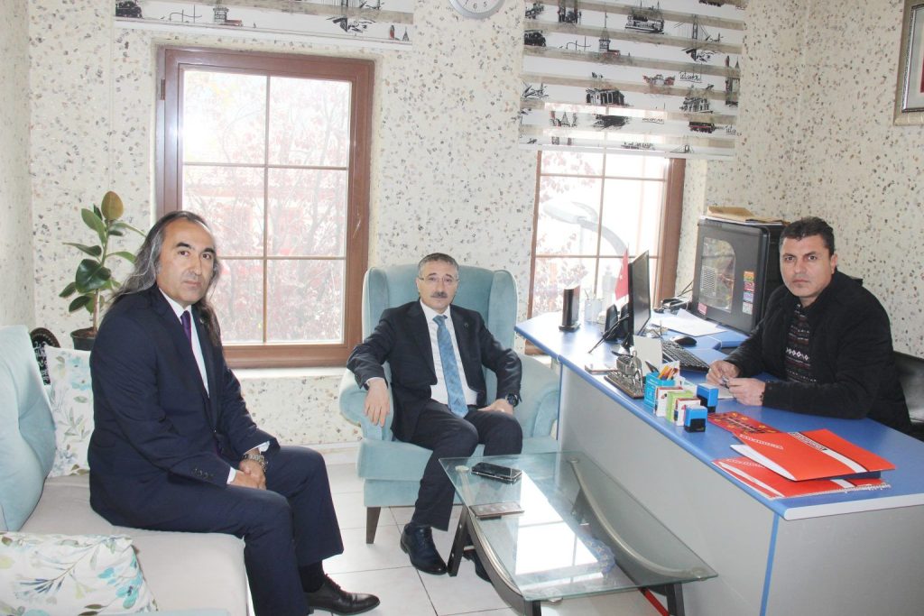 Başkan Aydoğmuş’tan Özer’e Tebrik