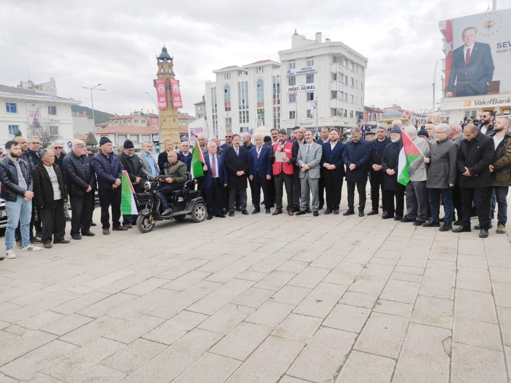 Gazze’ye destek için yürüyüş düzenlendi