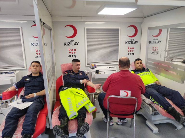 Yalınkılıç: “Dayanışmanın en güzel örneğini sergiliyoruz”