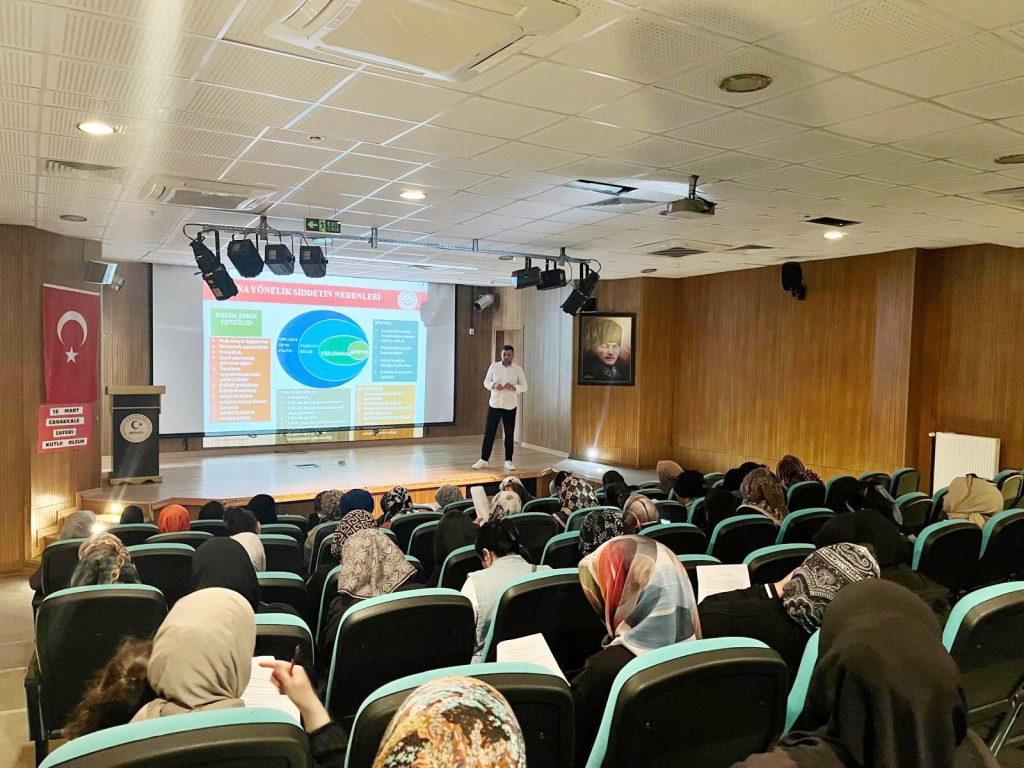 Şefaatli’de aile yılına özel söyleşi