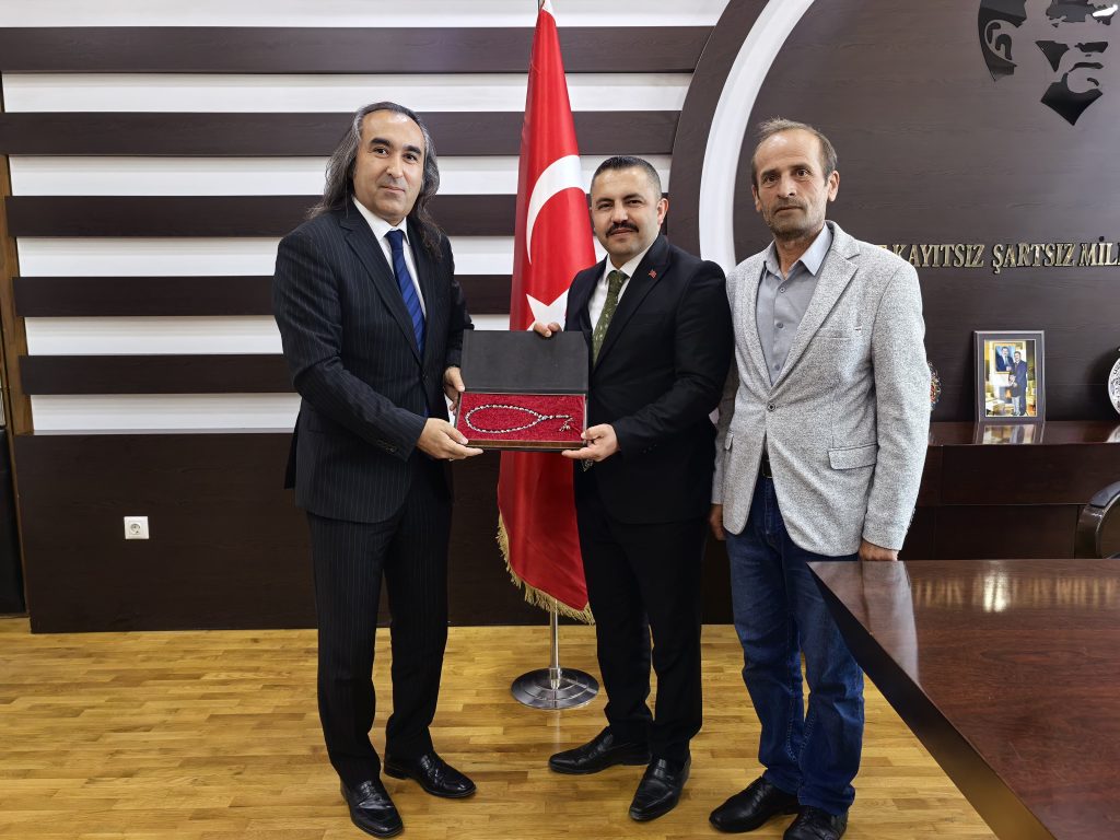 Aydoğmuş:“Görev değil, hizmet kalıcıdır”