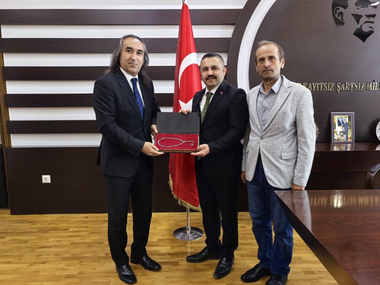 Aydoğmuş:“Görev değil, hizmet kalıcıdır”