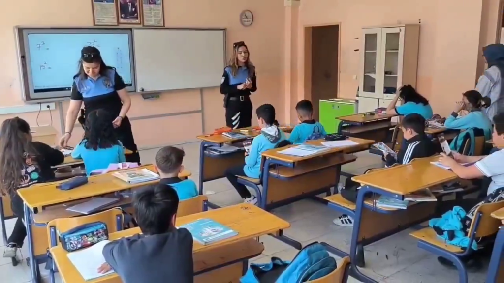 Merkez ve 13 İlçede güvenlik ile trafik eğitimi