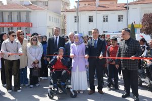 Öğrenciler İngilizceyle sahne aldı