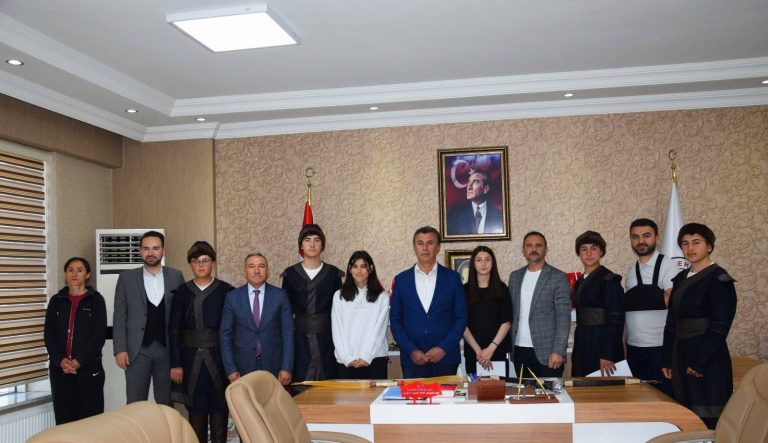 Başkan Karadavut: “Her zaman yanınızdayız”