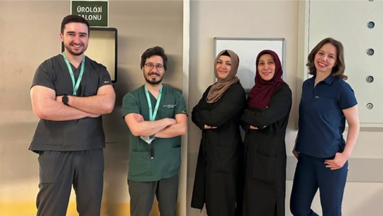 Böbrek taşı ameliyatında Dr. Kocamanoğlu farkı