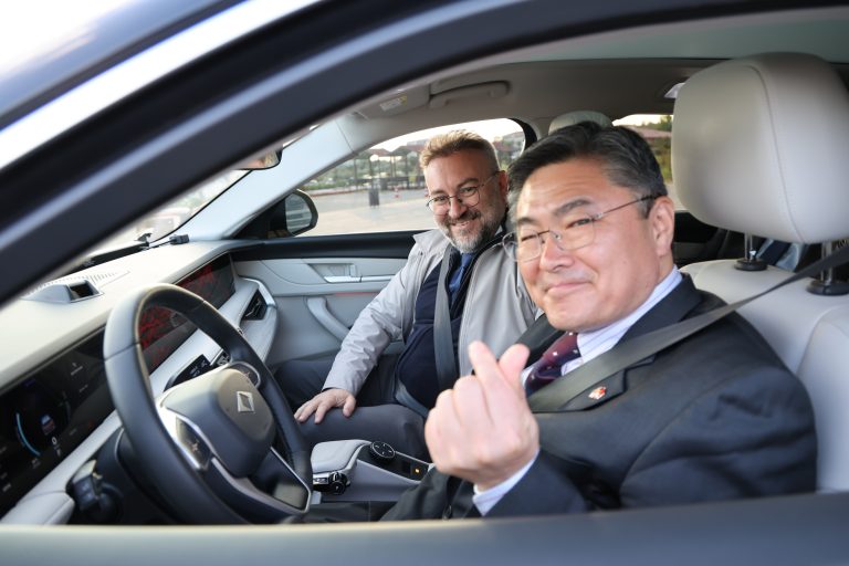 Kore Kültür Ataşesinden Rektör Yaşar’a ziyaret