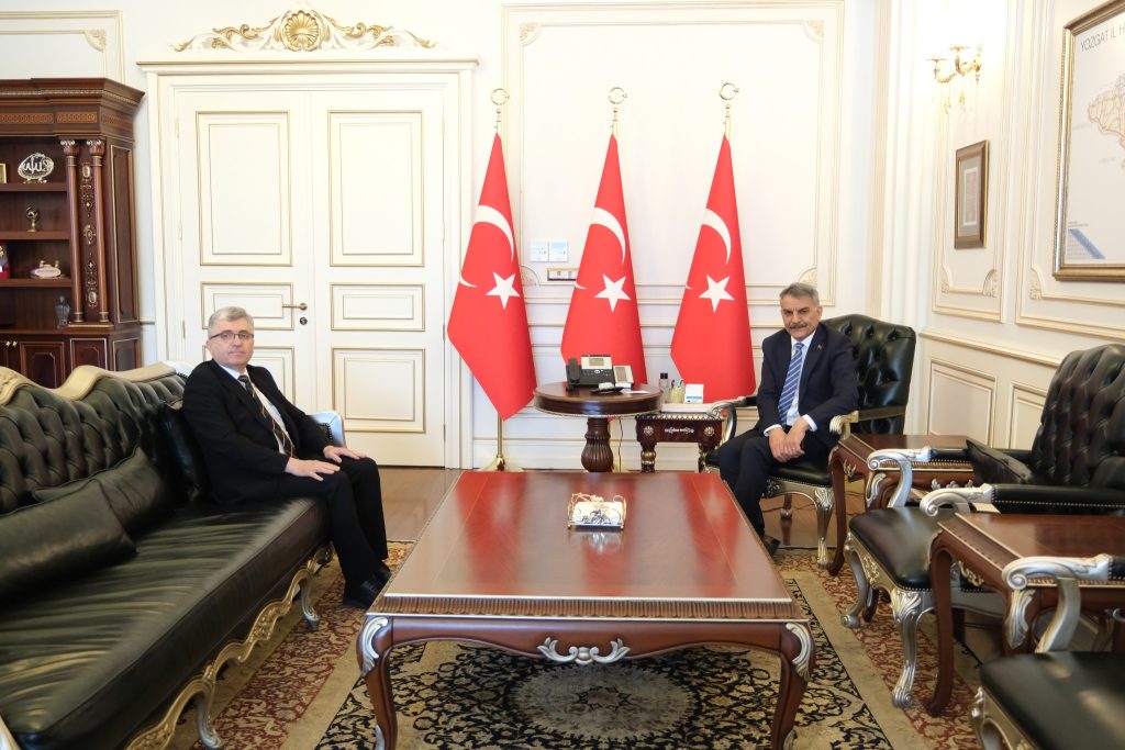 İl Sağlık Müdürü Karaaslan’dan Vali Özkan’a ziyaret