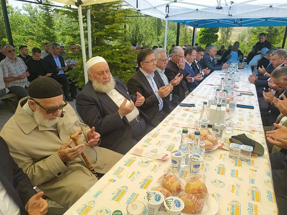 Şeyhzade Ahmet Şevki Ergin dualarla anıldı