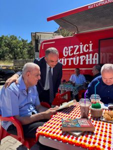 Çamlık’ta kitap okuma etkinliği