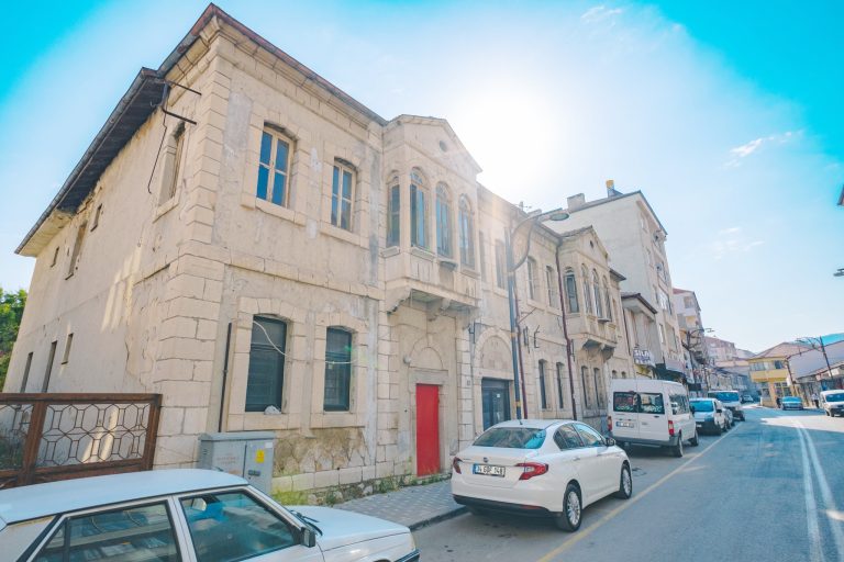 Tarihi Ziraat Bankası Binası yeniden hayat buluyor