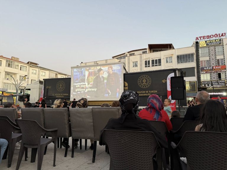 Gezen Sinema Sorgun’da sinemaseverlerle buluştu