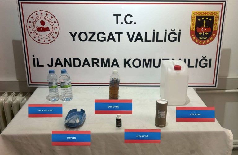 Şefaatli’de sahte alkol operasyonu
